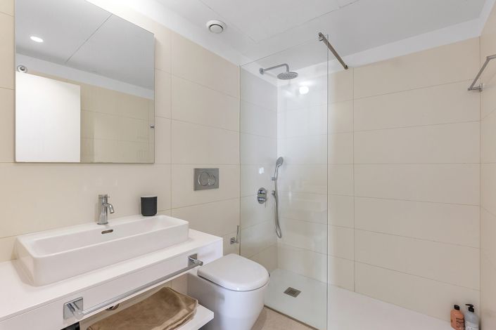 Image No.11-2 Bed Apartment for sale