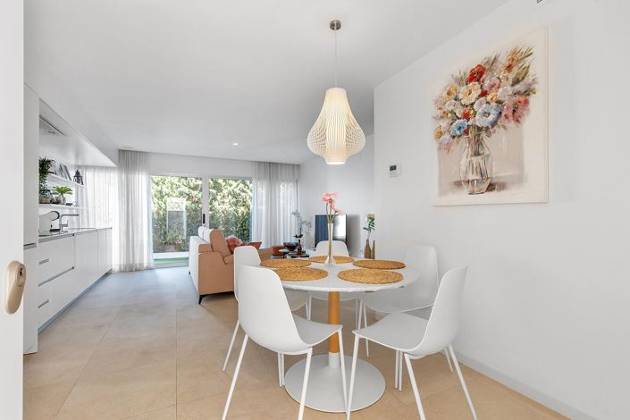 Image No.5-2 Bed Apartment for sale