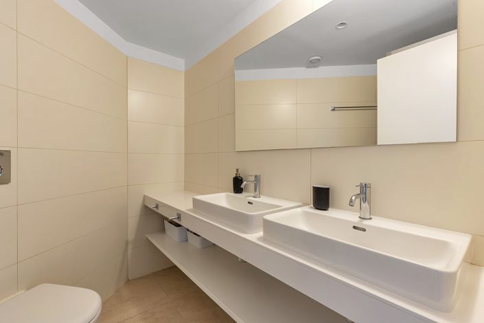 Image No.8-2 Bed Apartment for sale