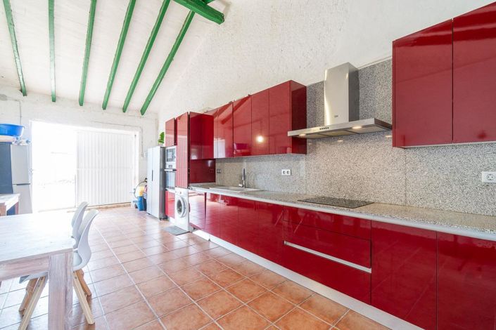 Image No.17-3 Bed Villa for sale