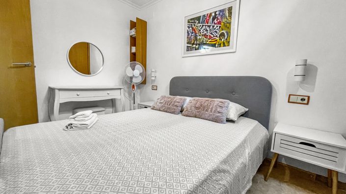 Image No.19-3 Bed Townhouse for sale