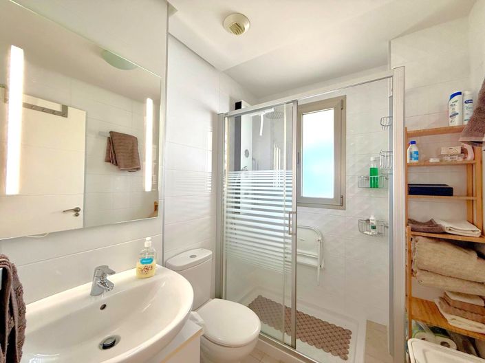 Image No.13-2 Bed Apartment for sale