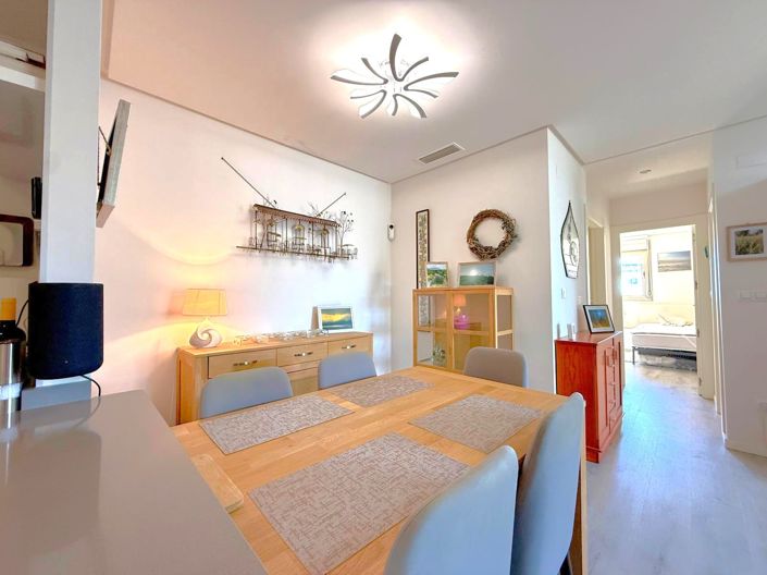 Image No.8-2 Bed Apartment for sale