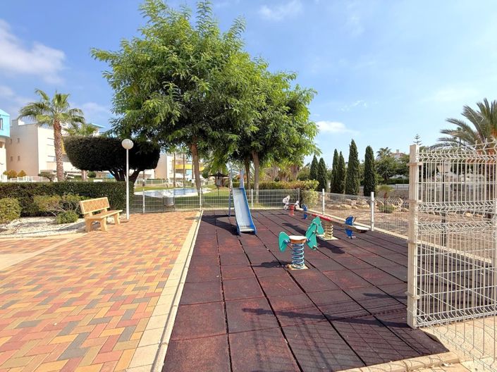 Image No.20-2 Bed Apartment for sale