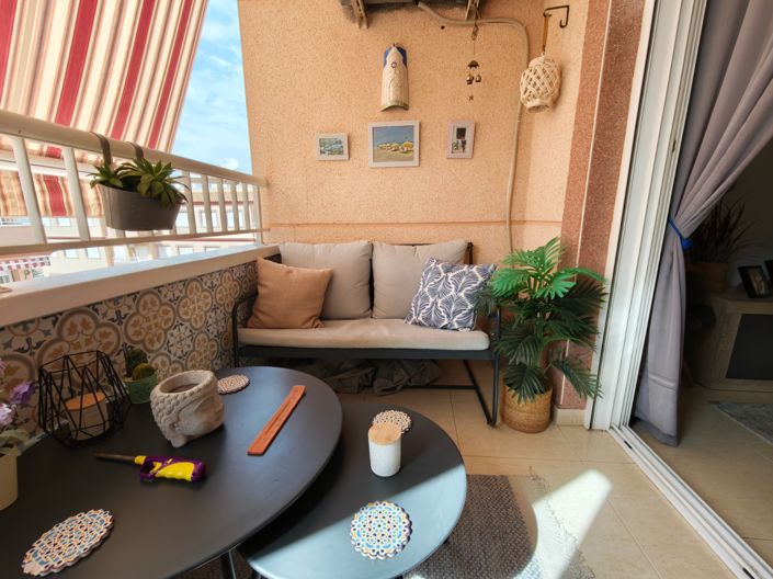 Image No.20-Appartement de 2 chambres à vendre