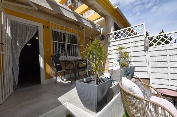Image No.17-2 Bed Townhouse for sale