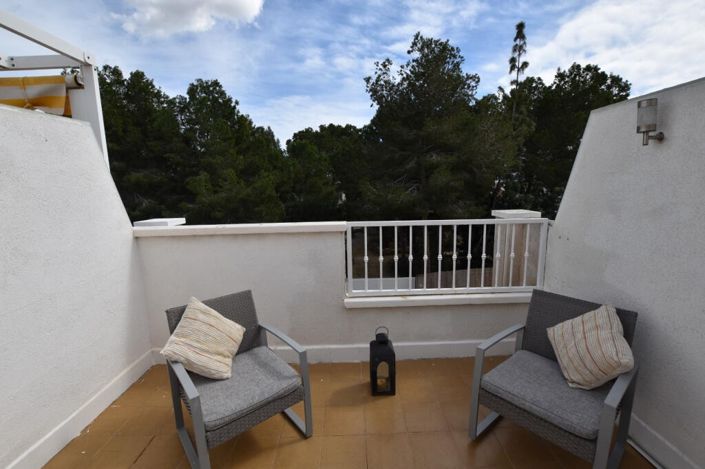 Image No.23-2 Bed Townhouse for sale