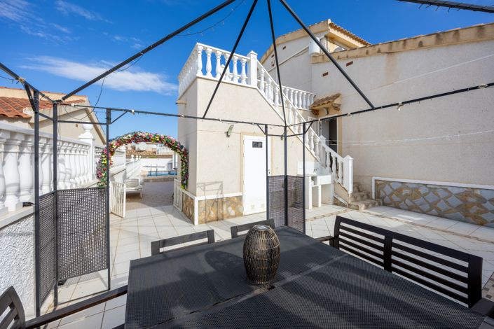Image No.35-4 Bed Villa for sale