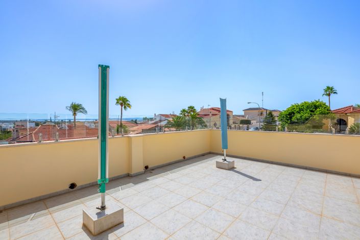 Image No.45-5 Bed Villa for sale