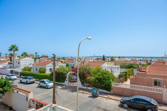 Image No.50-5 Bed Villa for sale