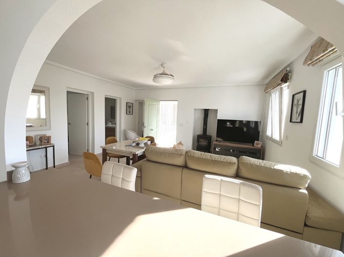 Image No.12-3 Bed Villa for sale