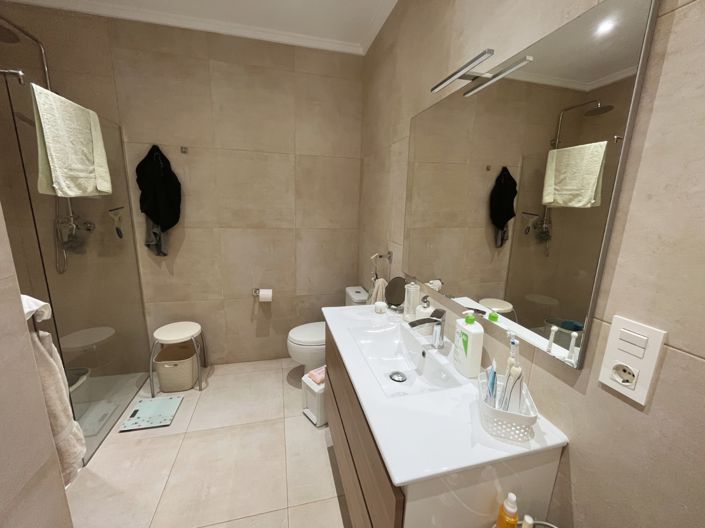 Image No.17-3 Bed Villa for sale
