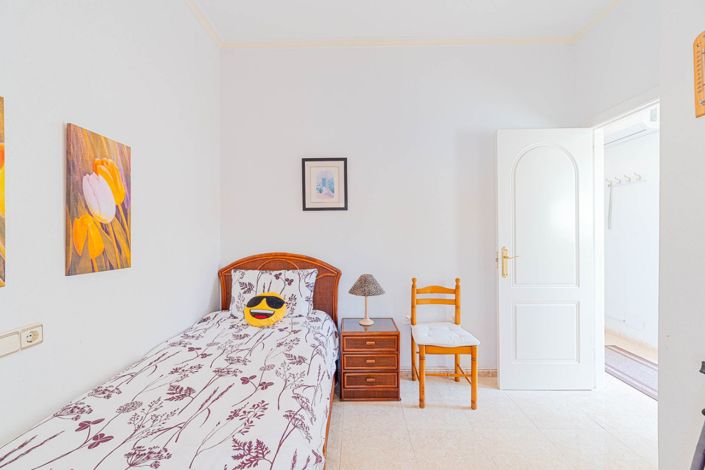 Image No.39-4 Bed Townhouse for sale