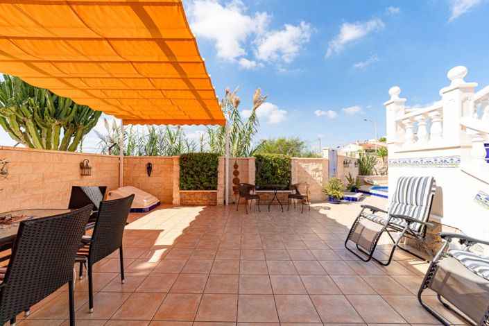 Image No.47-4 Bed Townhouse for sale