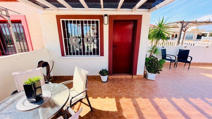 Image No.21-2 Bed Villa for sale