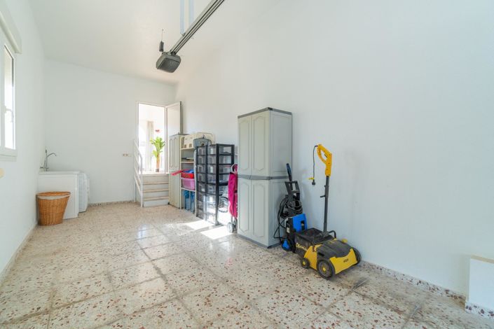 Image No.37-3 Bed Villa for sale