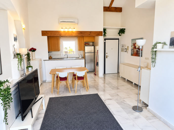 Image No.8-2 Bed Apartment for sale