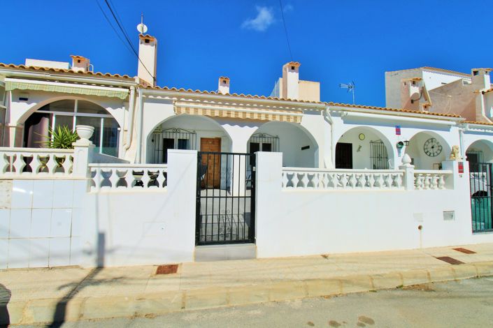 Image No.22-2 Bed Townhouse for sale