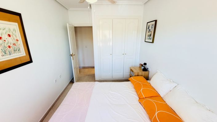 Image No.10-2 Bed Apartment for sale