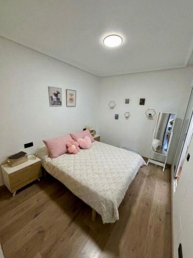 Image No.9-2 Bed Apartment for sale