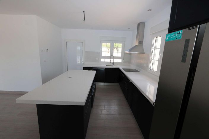 Image No.29-4 Bed Villa for sale