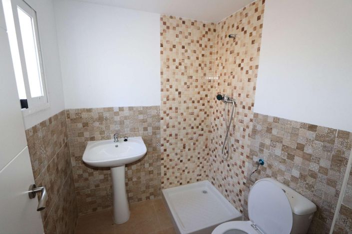 Image No.13-Commercial de 11 chambres à vendre à Fortuna