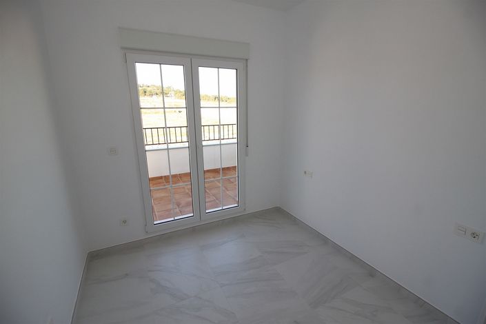 Image No.14-4 Bed Villa for sale