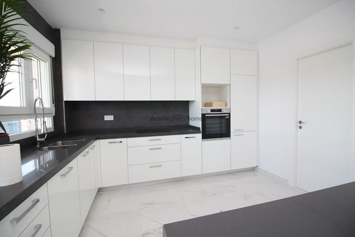 Image No.16-Villa de 6 chambres à vendre à Pinoso