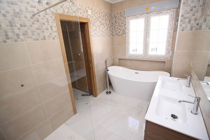 Image No.24-4 Bed Villa for sale