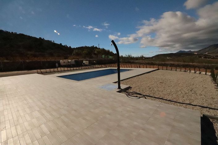 Image No.17-3 Bed Villa for sale