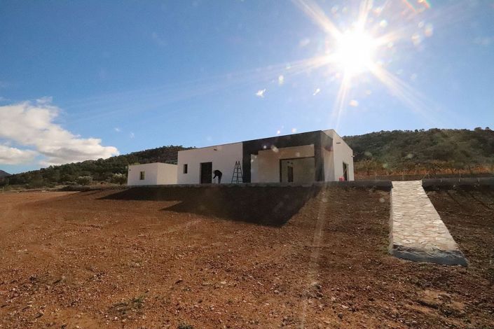 Image No.37-3 Bed Villa for sale