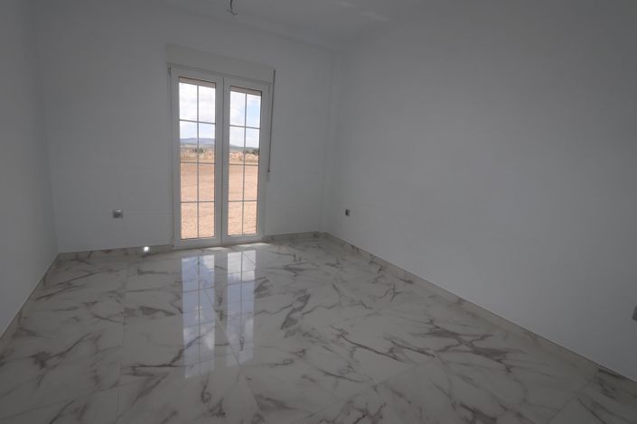 Image No.43-4 Bed Villa for sale