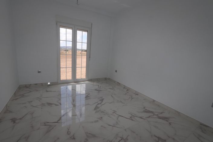 Image No.43-4 Bed Villa for sale