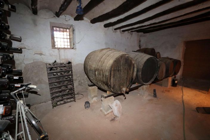 Image No.15-Commercial de 10 chambres à vendre à Pinoso