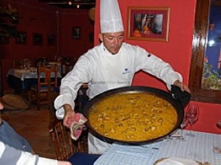 Image No.34-Commercial de 10 chambres à vendre à Pinoso