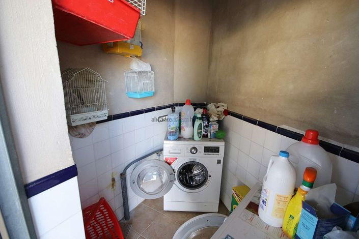 Image No.10-Villa de 9 chambres à vendre à Monóvar