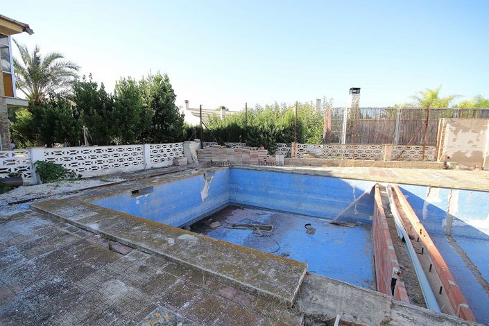 Image No.18-Villa de 9 chambres à vendre à Monóvar