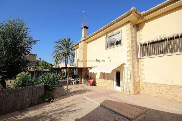 Image No.2-Villa de 9 chambres à vendre à Monóvar