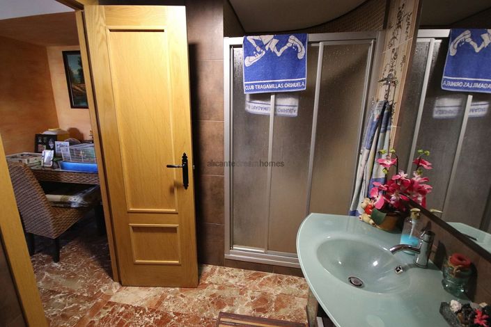 Image No.39-Villa de 9 chambres à vendre à Monóvar