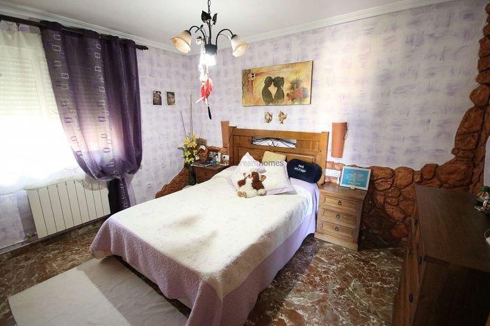 Image No.46-Villa de 9 chambres à vendre à Monóvar