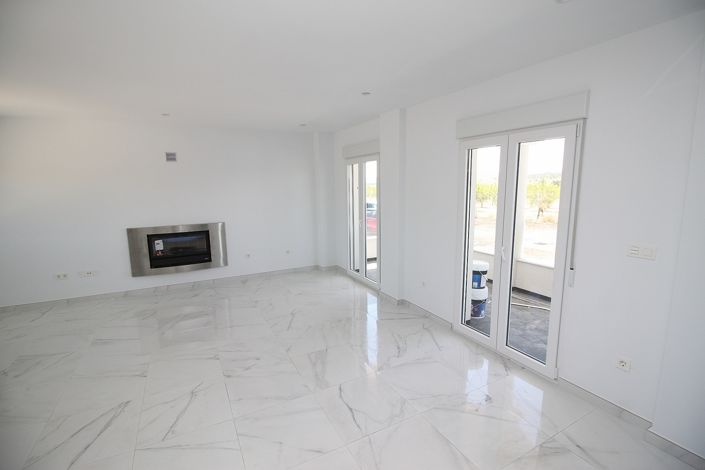 Image No.14-4 Bed Villa for sale