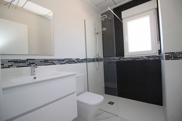 Image No.30-4 Bed Villa for sale