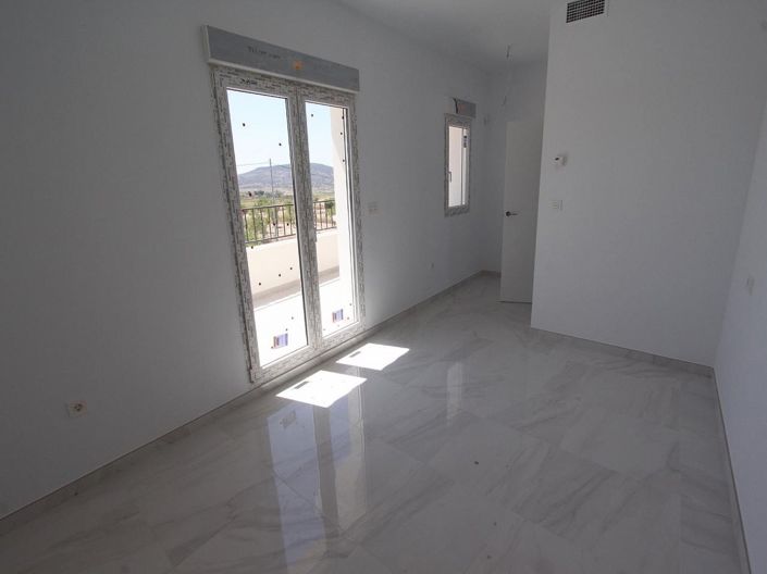 Image No.15-4 Bed Villa for sale