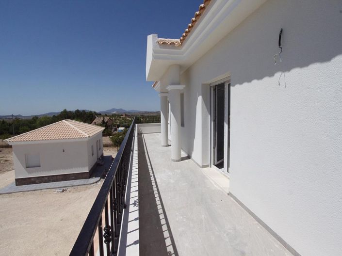 Image No.27-4 Bed Villa for sale