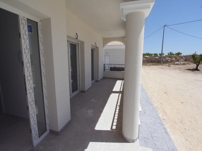 Image No.30-4 Bed Villa for sale