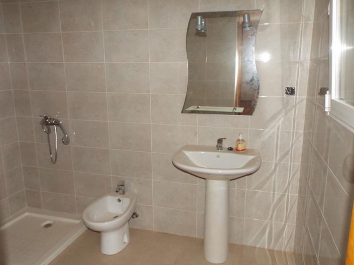 Image No.5-Appartement de 4 chambres à vendre à Caudete