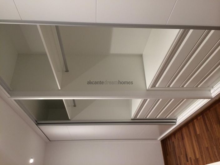 Image No.37-4 Bed Villa for sale