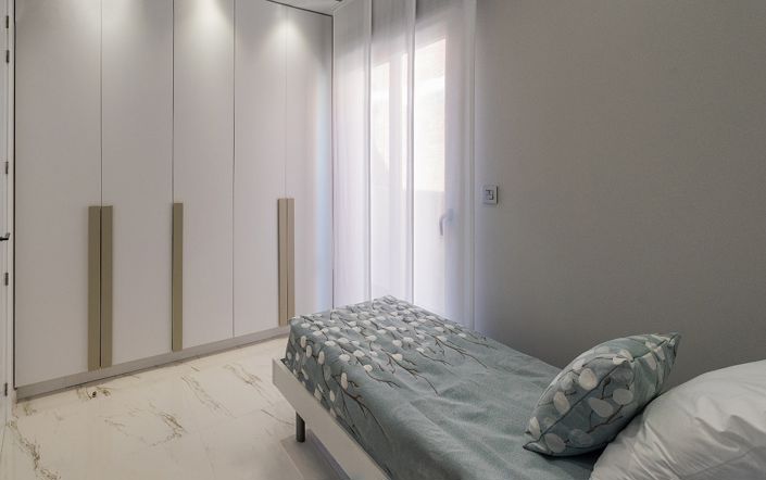 Image No.19-3 Bed Villa for sale