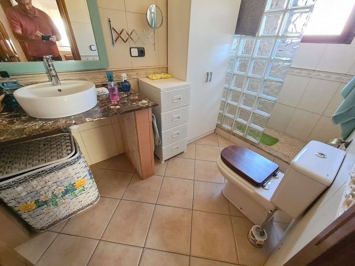 Image No.14-3 Bed Villa for sale