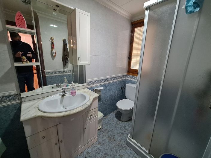 Image No.28-4 Bed Country House for sale